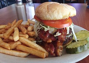 linebacker-burger-bacon300.jpg